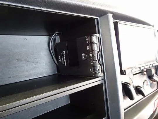 【年次点検済】エルフ 3t 高床 標準ロング タダノ4段クレーン付