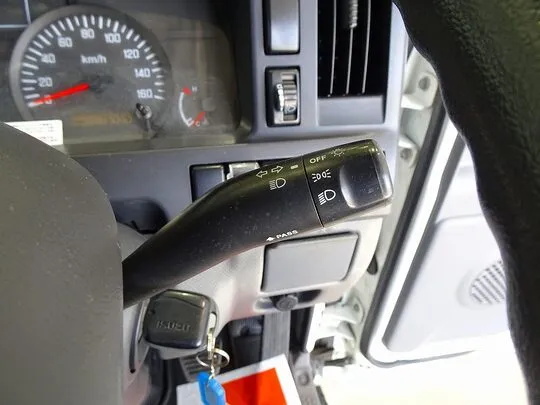 【年次点検済】エルフ 3t 高床 標準ロング タダノ4段クレーン付