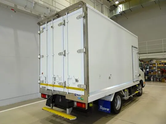 デュトロ 1.5t FJL 標準セミロング 低温冷凍車 2室式 左右サイドドア 総重量5t未満