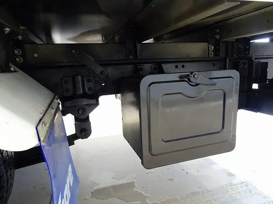 デュトロ 1.5t FJL 標準セミロング 低温冷凍車 2室式 左右サイドドア 総重量5t未満