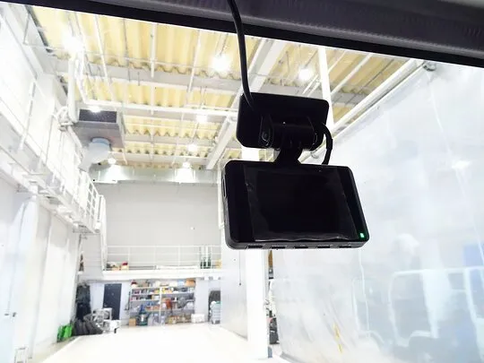 エルフ 1.8t 4WD FFL 標準 Wキャブ/垂直PG付 総重量5t未満