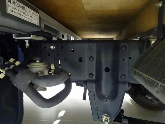 エルフ 1.8t 4WD FFL 標準 Wキャブ/垂直PG付 総重量5t未満