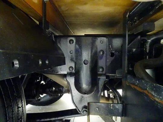 エルフ 2t  標準 タダノ3段クレーン付