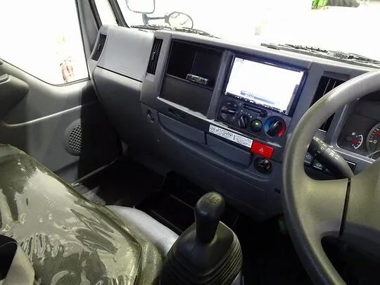 エルフ 2t  標準 タダノ3段クレーン付