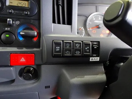 エルフ 2t FFL 標準 保冷バン 総重量5t未満