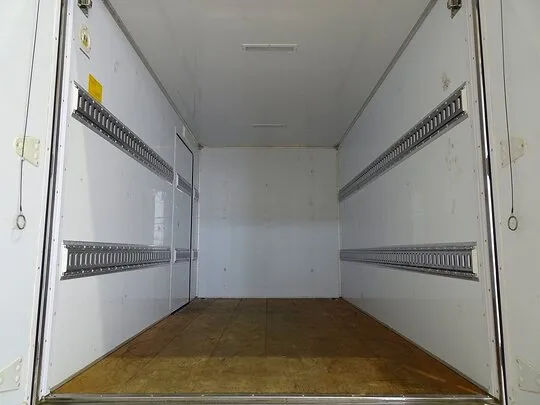 エルフ 2t FFL 標準 保冷バン 総重量5t未満