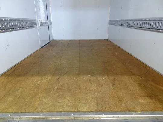 エルフ 2t FFL 標準 保冷バン 総重量5t未満