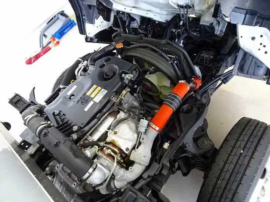 エルフ 2t FFL 標準 保冷バン 総重量5t未満