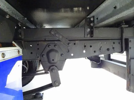 エルフ 2t FFL 標準 保冷バン 総重量5t未満