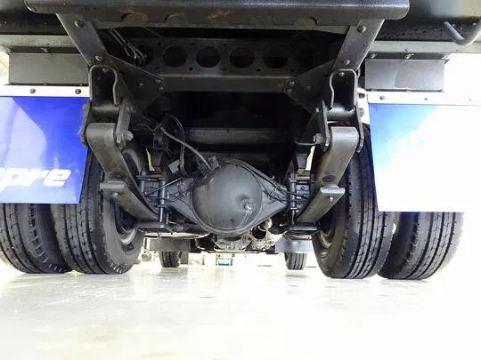 エルフ 2t FFL 標準 保冷バン 総重量5t未満