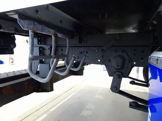 エルフ 2t FFL 標準 保冷バン 総重量5t未満