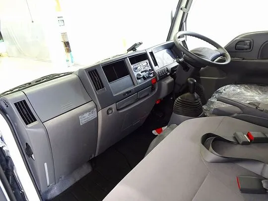 エルフ 2t FFL 標準 保冷バン 総重量5t未満