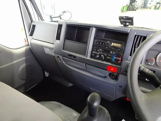 エルフ 2t FFL 標準 保冷バン 総重量5t未満