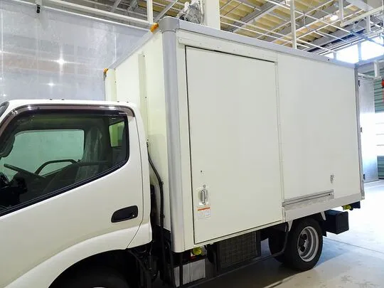 ダイナ 1.35t FJL Wタイヤ 中温冷凍車