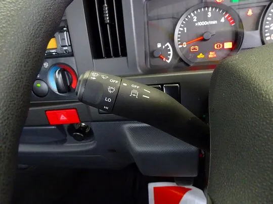 エルフ 2t 4WD FFL 強化ダンプ 未使用車