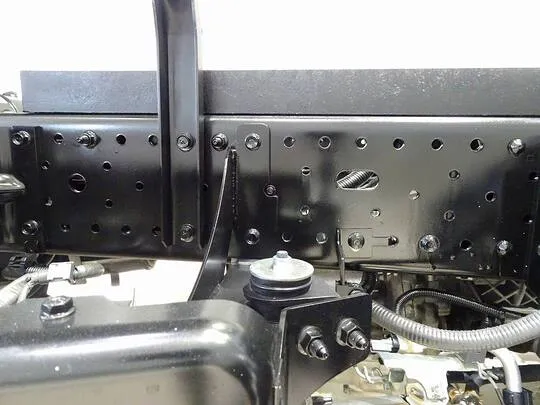 エルフ 2t 4WD FFL 強化ダンプ 未使用車