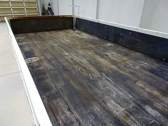 エルフ 1.5t 4WD FFL Sタイヤ 平ボデー