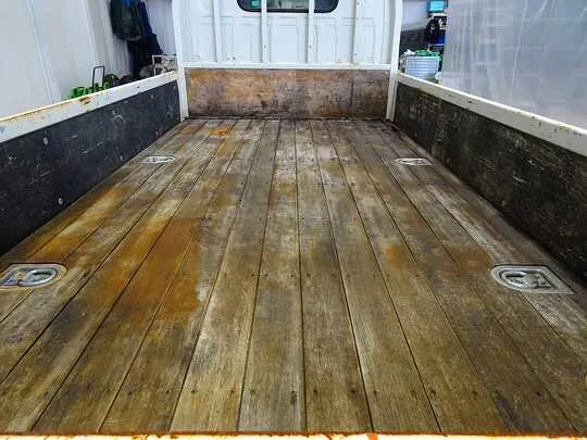 エルフ 1.5t 4WD FFL Sタイヤ 平ボデー