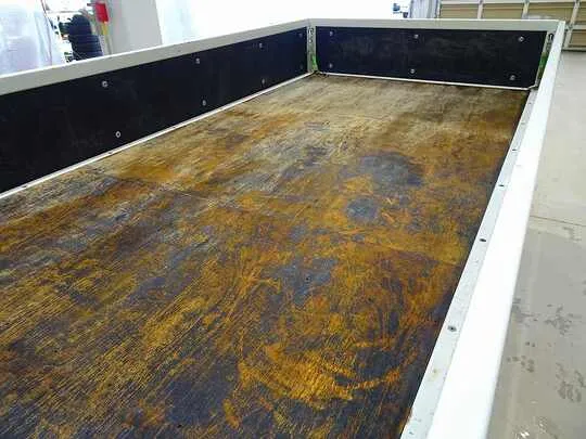 エルフ 1.55t 4WD FFL Wタイヤ 平ボデー