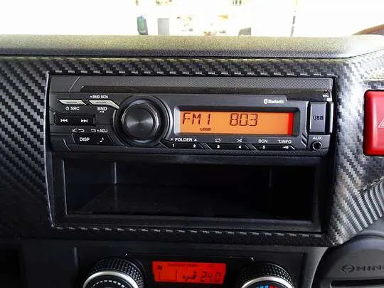 レンジャー 3.65t 標準ベッド付 平ボデー 210ps