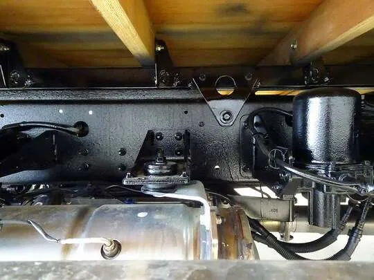 レンジャー 3.65t 標準ベッド付 平ボデー 210ps