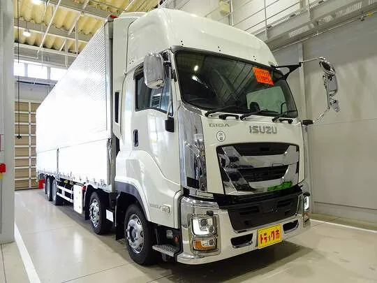 ギガ 13.7t 4軸 アルミウイング リアエアサス 380ps