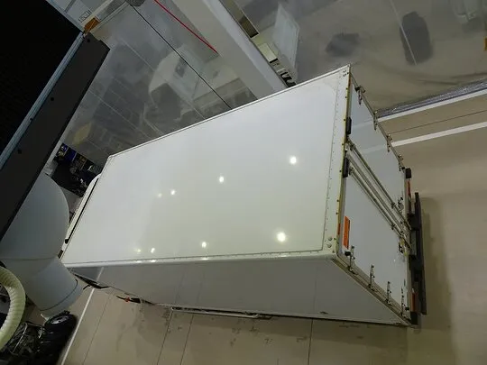 デュトロ 2t 4WD FJL ワイドロング 低温冷凍車 スタンバイ付