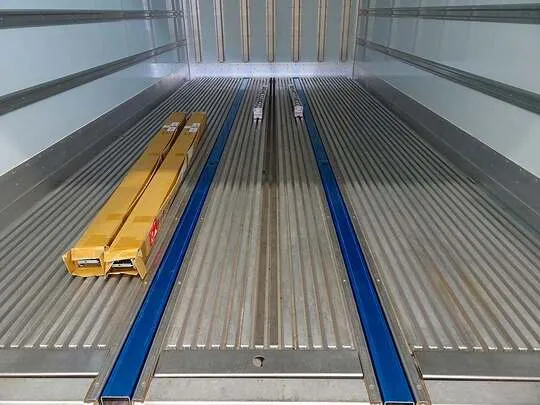 デュトロ 2t 4WD FJL ワイドロング 低温冷凍車 スタンバイ付