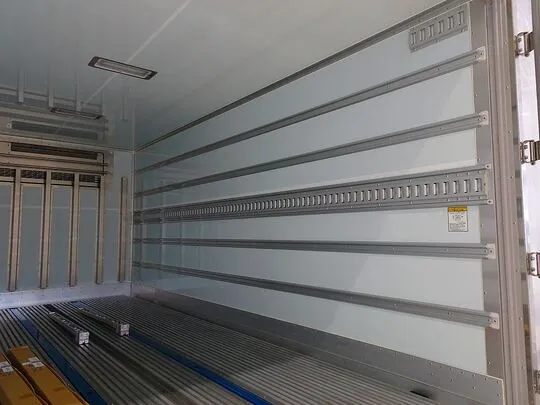 デュトロ 2t 4WD FJL ワイドロング 低温冷凍車 スタンバイ付