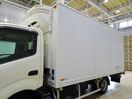 デュトロ 2t 4WD FJL ワイドロング 低温冷凍車 スタンバイ付