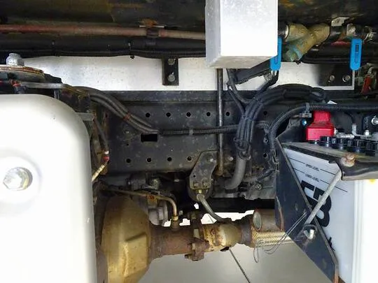 デュトロ 2t 4WD FJL ワイドロング 低温冷凍車 スタンバイ付