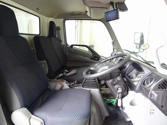 デュトロ 2t 4WD FJL ワイドロング 低温冷凍車 スタンバイ付