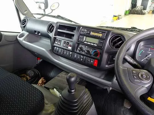 デュトロ 2t 4WD FJL ワイドロング 低温冷凍車 スタンバイ付