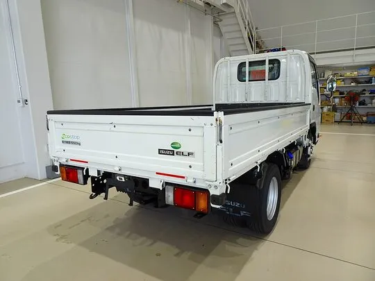 エルフ 1.55t FFL Wタイヤ 平ボデー