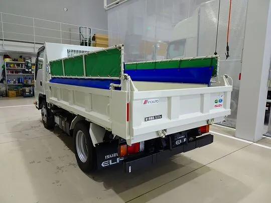 エルフ 2.6t 4No. 4WD FFL 強化ダンプ