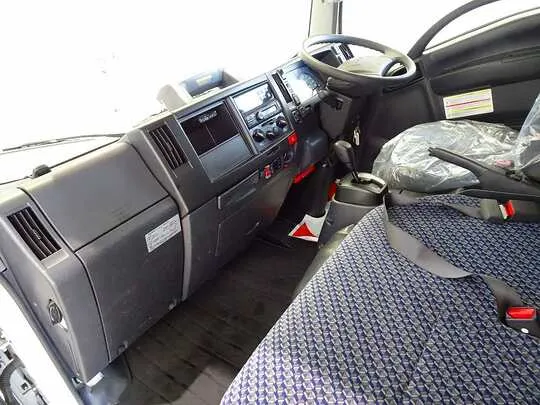 エルフ 2t 高床 標準ロング 低温冷凍車 スタンバイ/格納ゲート付