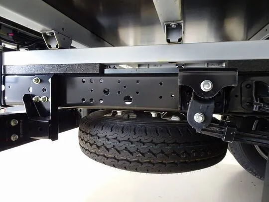 デュトロ 3t 4WD 高床 ワイドロング ユニック4段クレーン付 未使用車