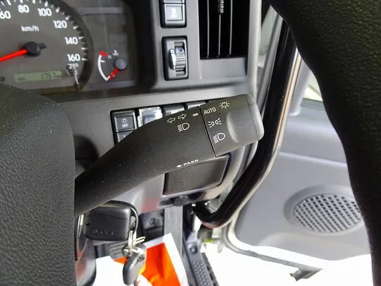 エルフ 2.6t 4No. 4WD FFL 強化ダンプ
