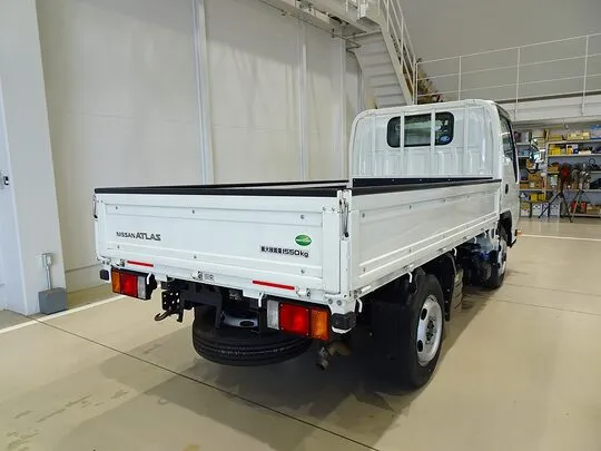 アトラス 1.55t 4WD FSL Sタイヤ 平ボデー