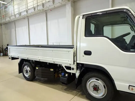 アトラス 1.55t 4WD FSL Sタイヤ 平ボデー