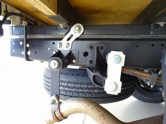 アトラス 1.55t 4WD FSL Sタイヤ 平ボデー