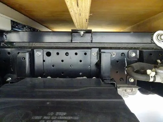 アトラス 1.55t 4WD FSL Sタイヤ 平ボデー