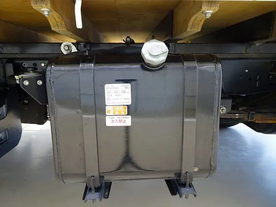 アトラス 1.55t 4WD FSL Sタイヤ 平ボデー
