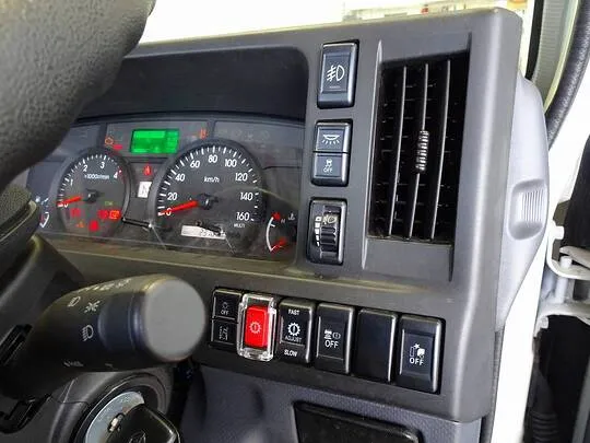 アトラス 1.55t 4WD FSL Sタイヤ 平ボデー