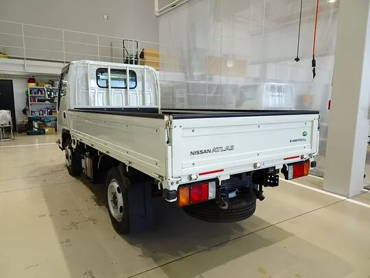 アトラス 1.55t 4WD FSL Sタイヤ 平ボデー