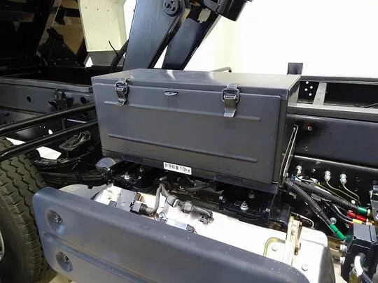 フォワード 3.7t 標準ベッドレス ダンプ 190ps 未使用車