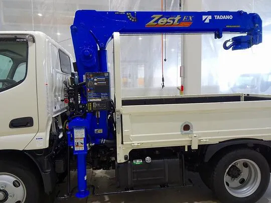 デュトロ 3t FJL 標準 タダノ3段クレーン付