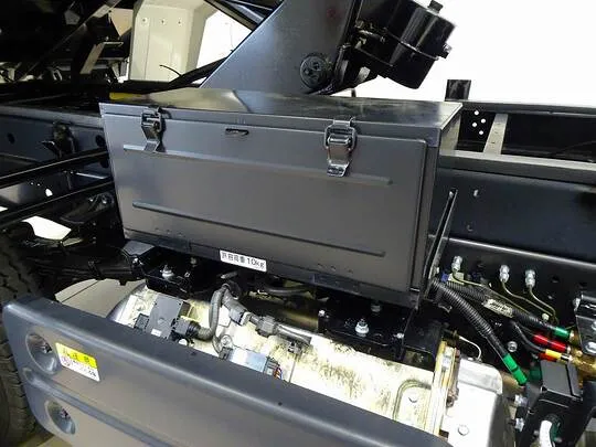 フォワード 3.5t 標準ベッドレス Lゲートダンプ 190ps