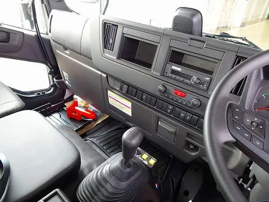 フォワード 3.5t 標準ベッドレス Lゲートダンプ 190ps 未使用車