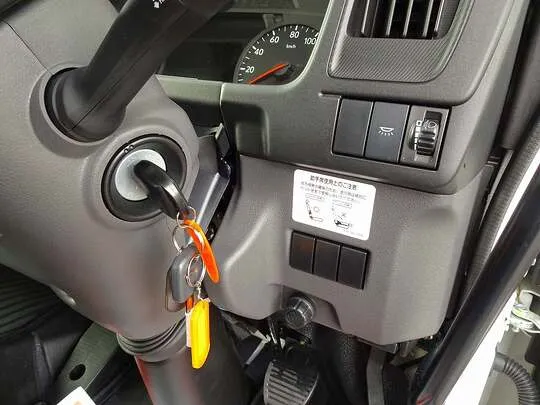 フォワード 3.5t 標準ベッドレス Lゲートダンプ 190ps 未使用車